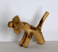 ESCULTURA Figura de perro de madera